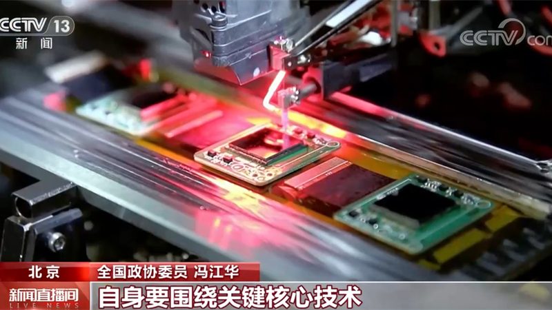 智能客服机器人：型号参数解析与选型逻辑**